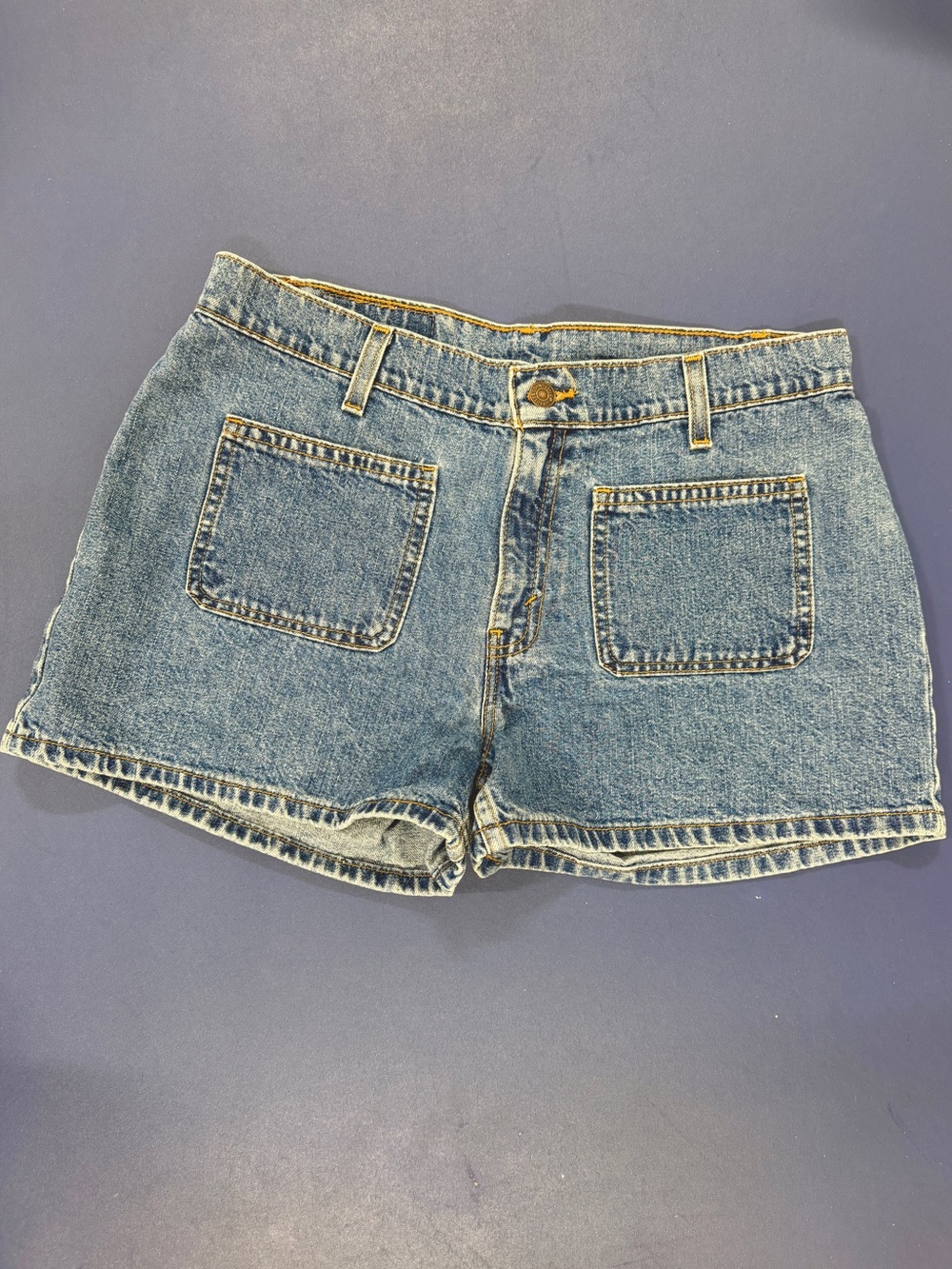 Vintage Levi's Blue Mom Patch Pocket 80s Denim High-Rise Jean Shorts
